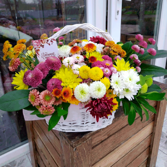 Композиция в корзине &quot;Чудесное мгновение&quot; в Евпатории