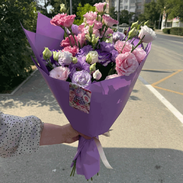 Букет 7 эустом в Евпатории