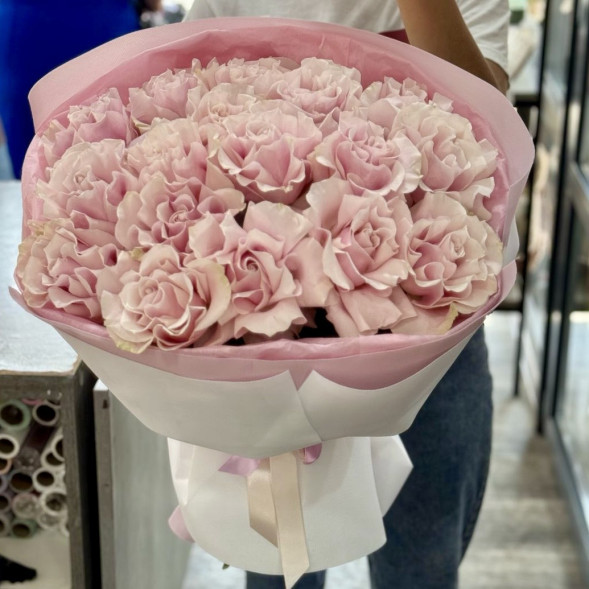 Букет 9 французких нежно-розовых роз в Евпатории