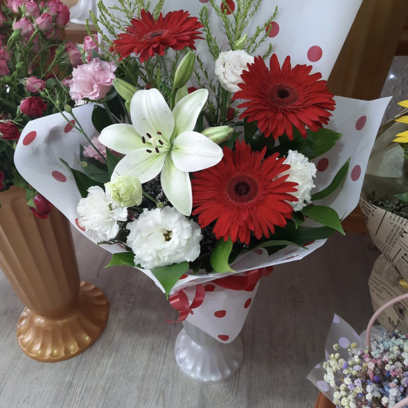 Букет «Восторг» в Евпатории